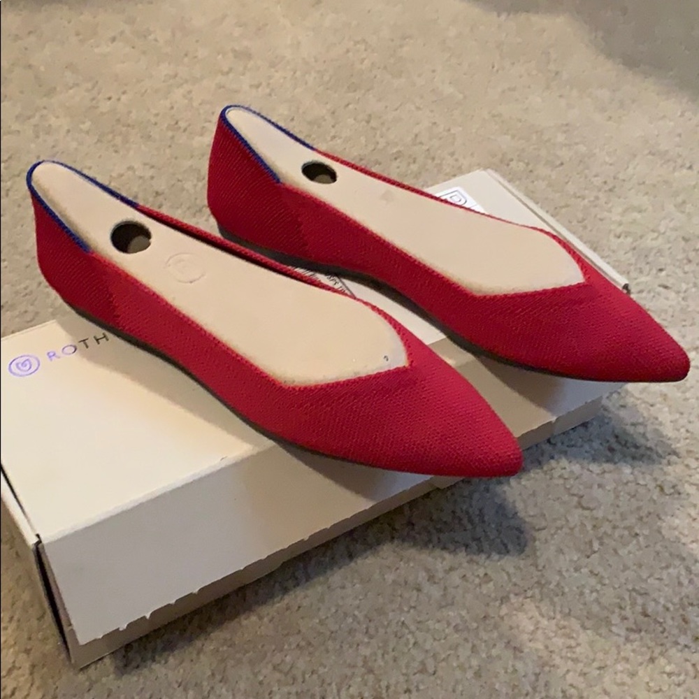 Rothy’s Chili Red Point Flats